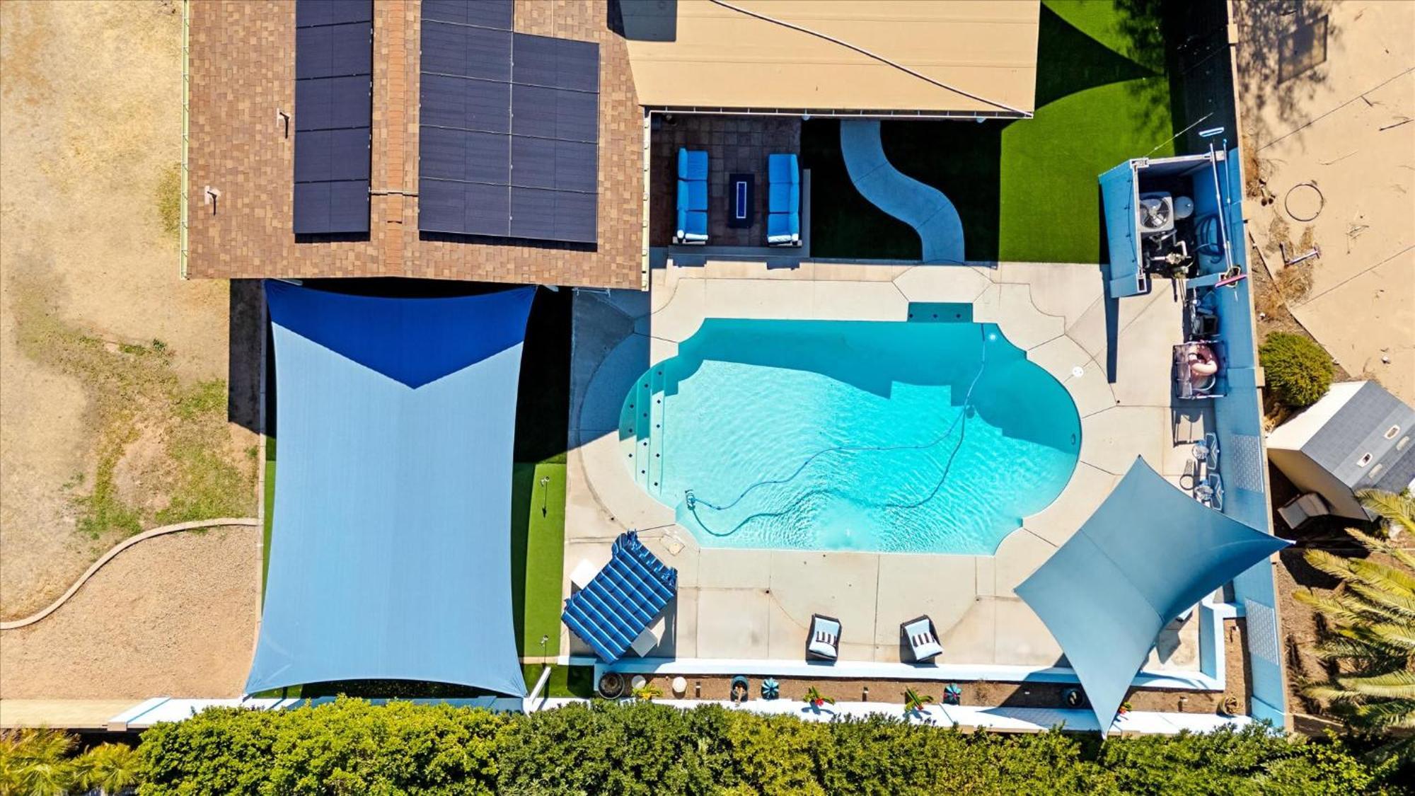 Private Heated Pool Putt Putt Ping Pong Foosball Feriehus Phoenix